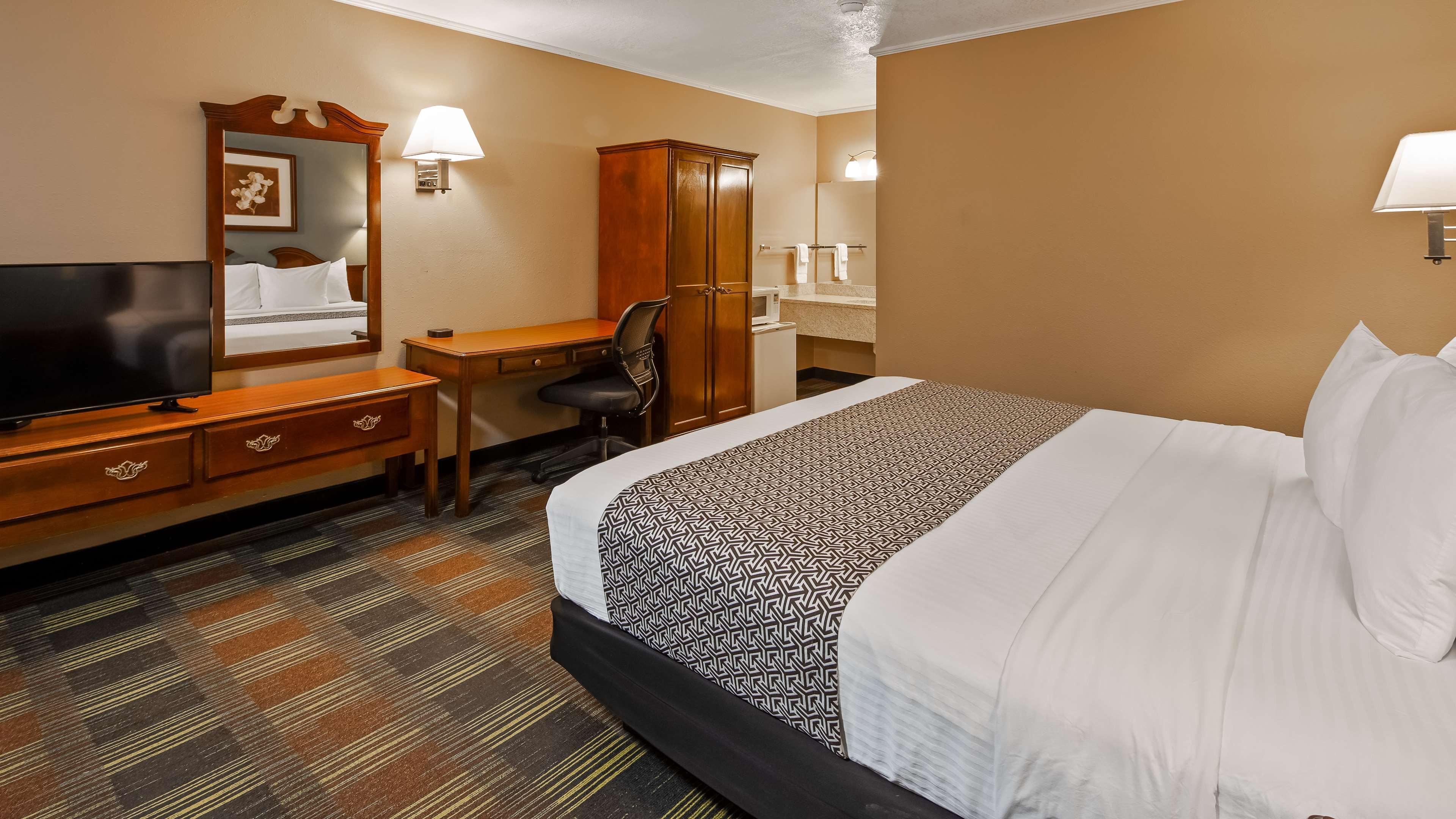 Surestay By Best Western Cameron Bagian luar foto